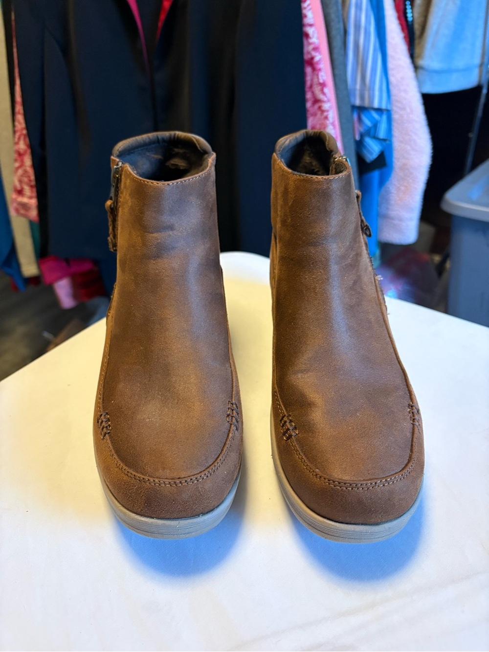 Skechers Women's Brown Side-Zip Ankle Booties